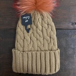 Echo New York Cable Knit Fur Pom Hat NWT OS